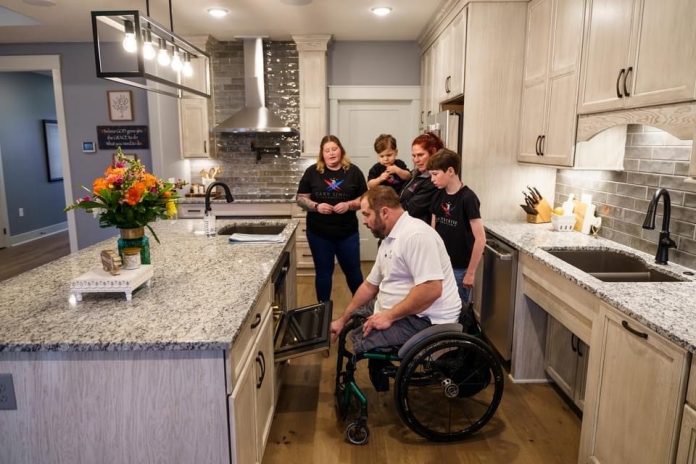 Sgt. Kurtz and family