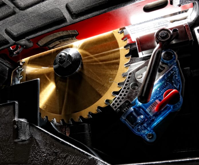 SawStop under table