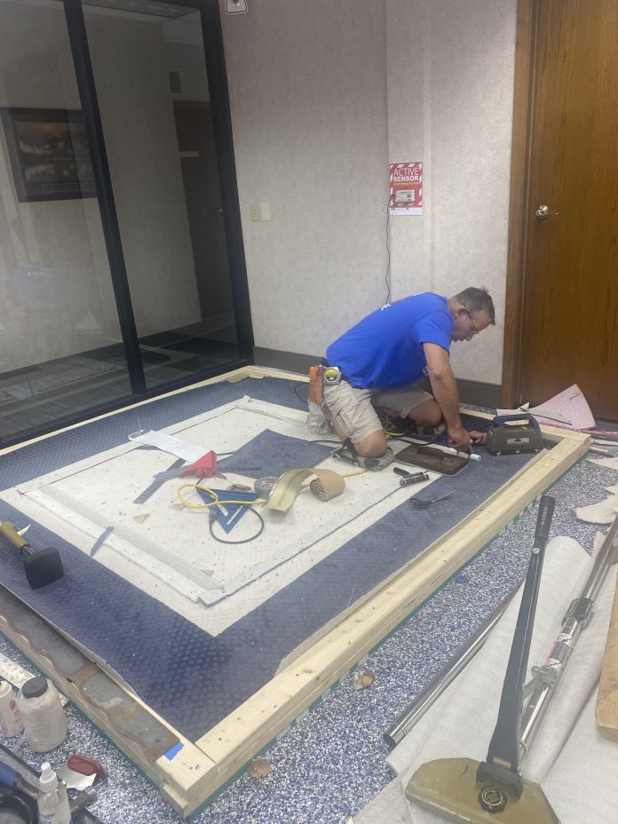 Jerry McNeight TISE Minneapolis carpet winner