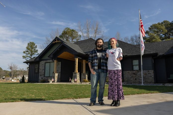 NWFA R.I.S.E. home for Sgt. Mary Dague